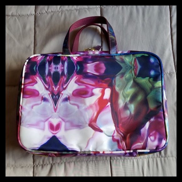 Sonia Kashuk Handbags - Sonia Kashuk Weekender Cosmetic Bag EUC!